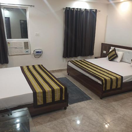 Hotel Royal Central By Akc Hotels Haridwār Eksteriør billede